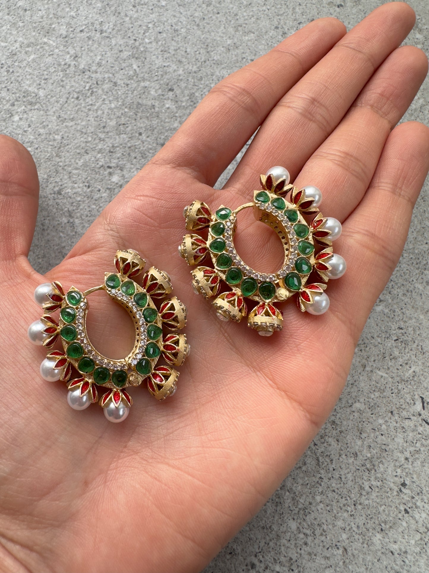 CLARA HOOPS EARRINGS