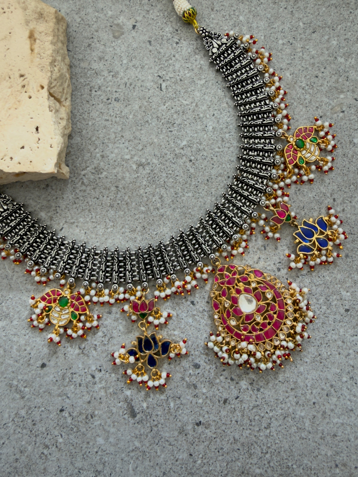 SAHAR NECKLACE SET