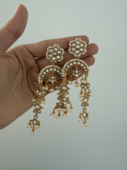 SAAVI EARRINGS