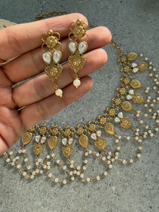 LOUISA NECKLACE SET