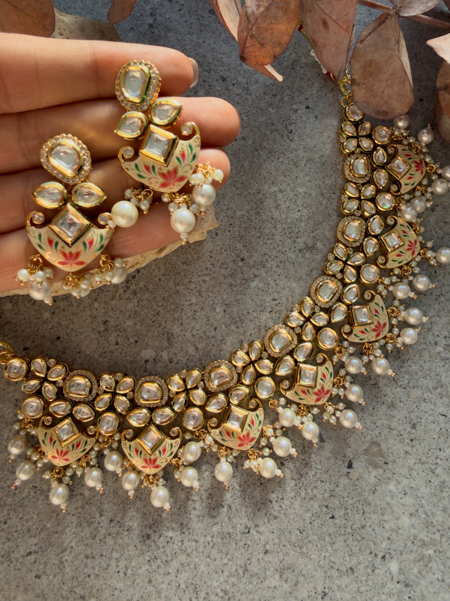 AMAT NECKLACE SET