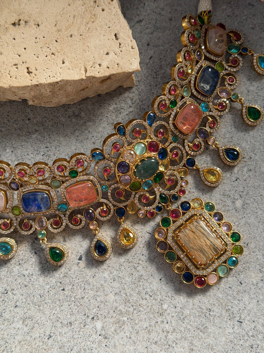 SAAZ NECKLACE SET