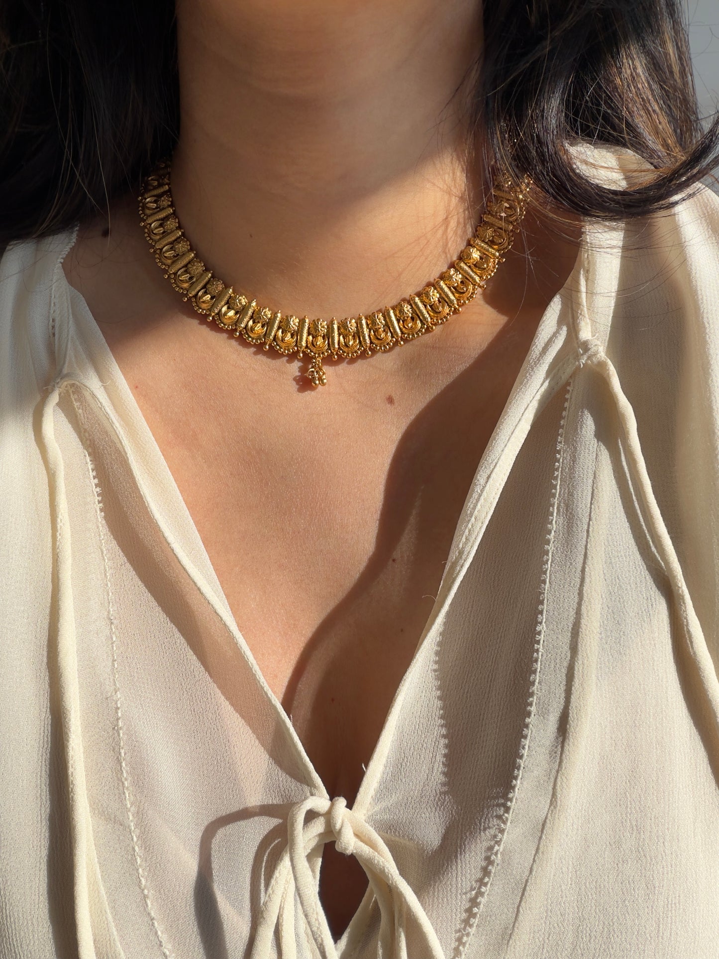 RIVASA NECKLACE SET