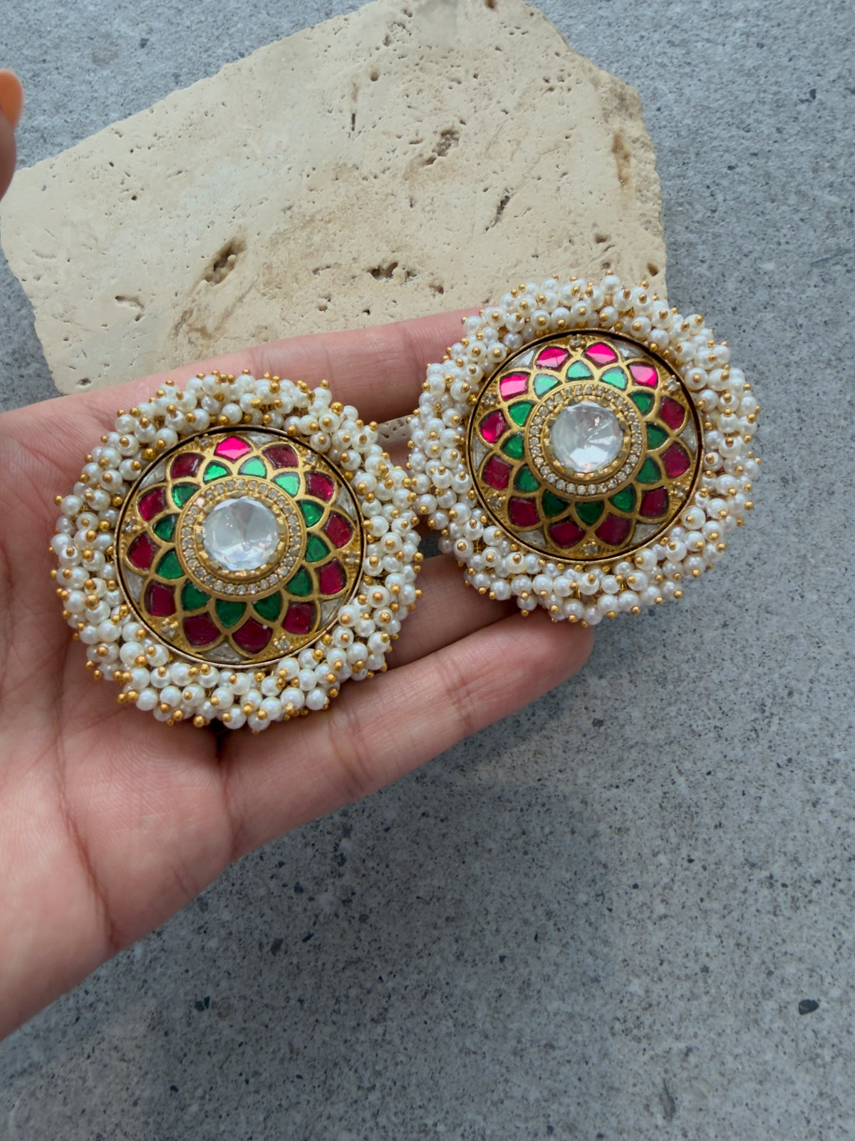 NAYRAA STUD EARRINGS