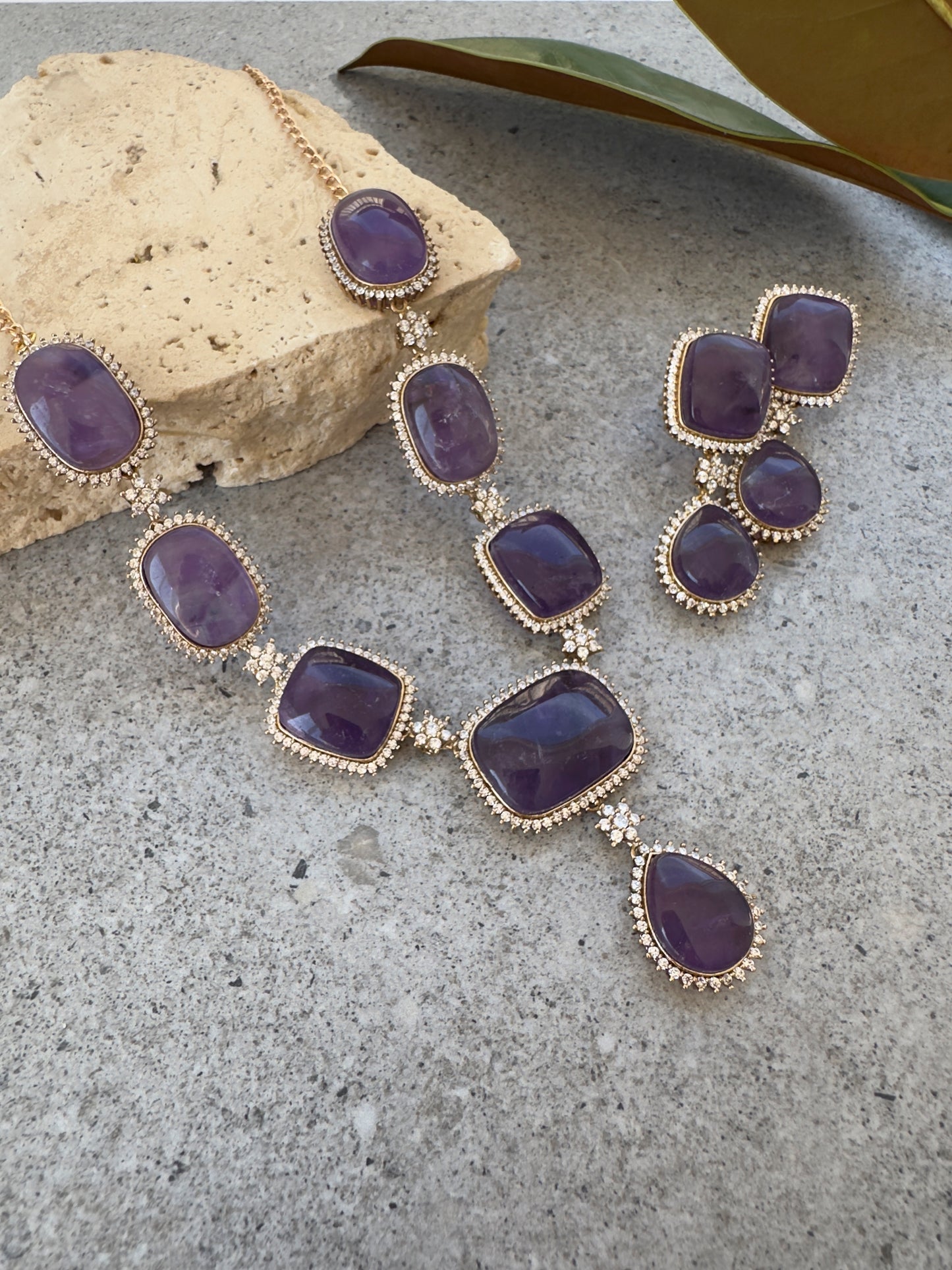 VIOLETTE NECKLACE SET