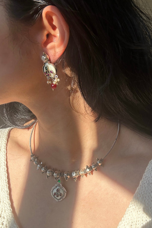 MEDHA NECKLACE SET