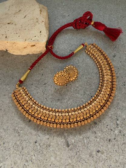 VAANI NECKLACE SET