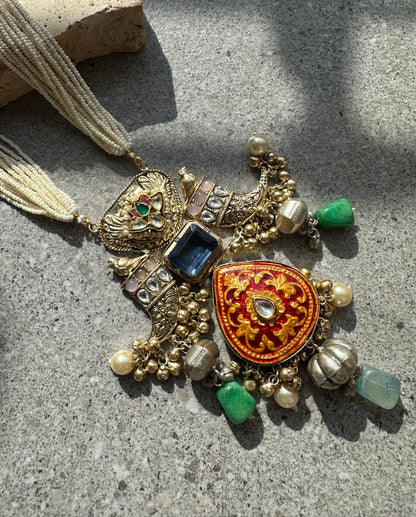 VANNYA NECKLACE