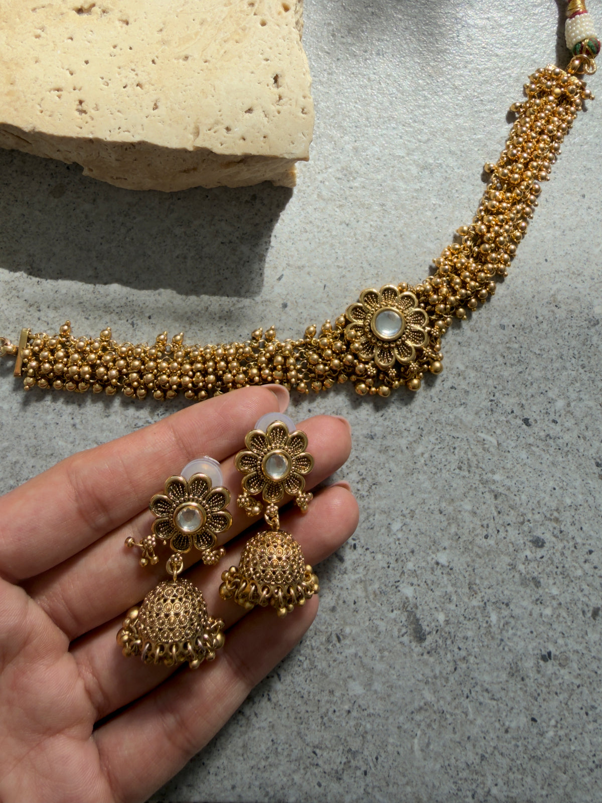 NAVIRA CHOKER SET