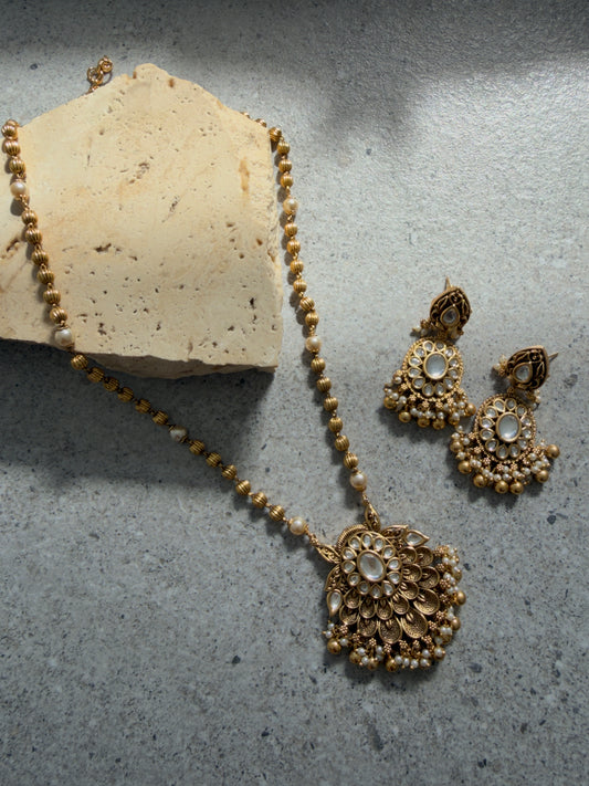 KAVINI NECKLACE SET