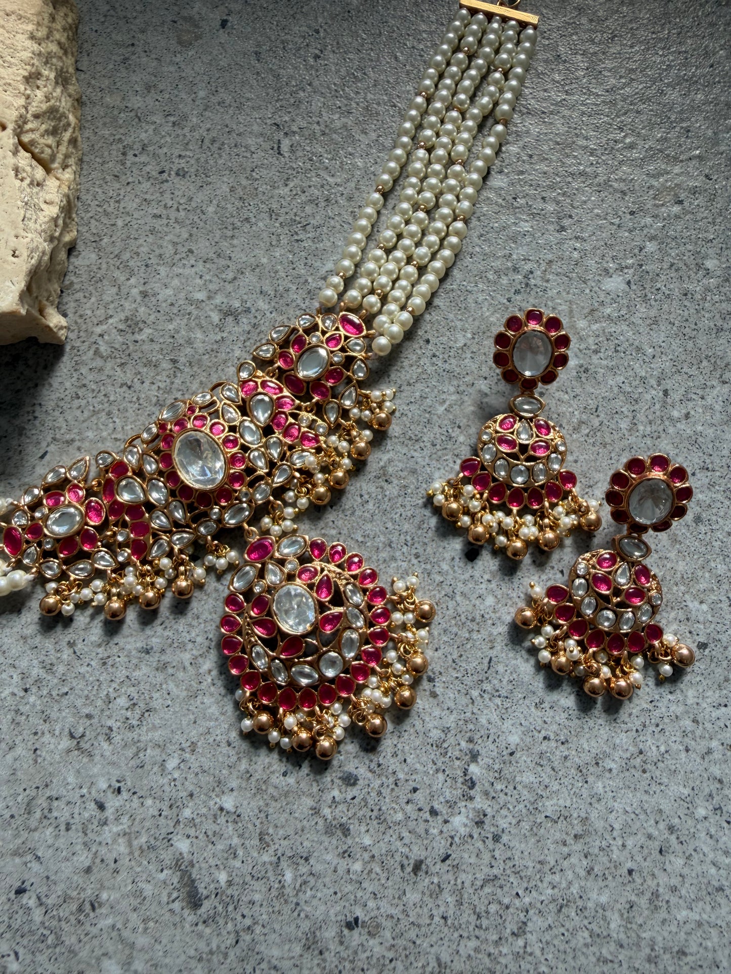 SAMIKA NECKLACE SET