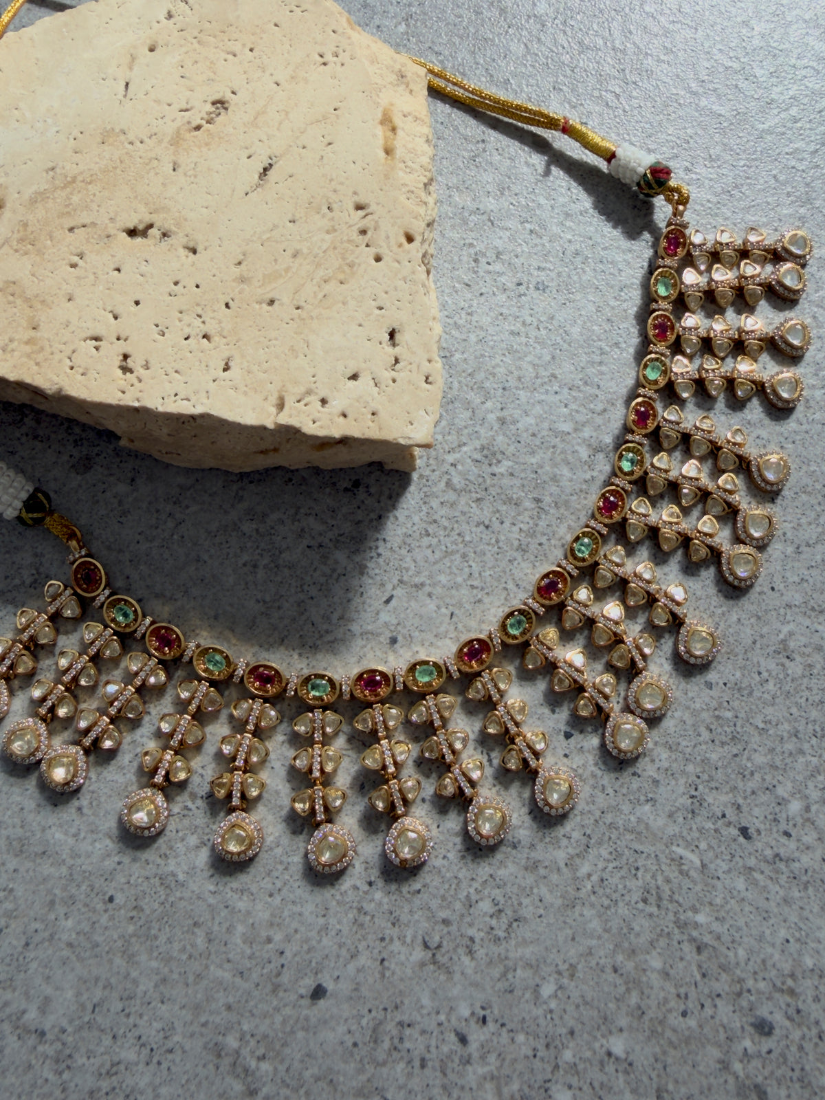 KAIIRA NECKLACE SET WITH TIKKA