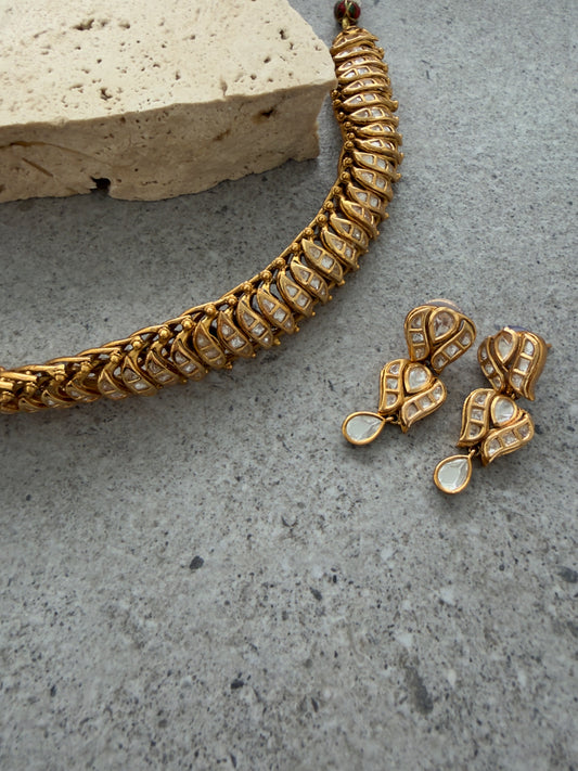 VIRA NECKLACE SET