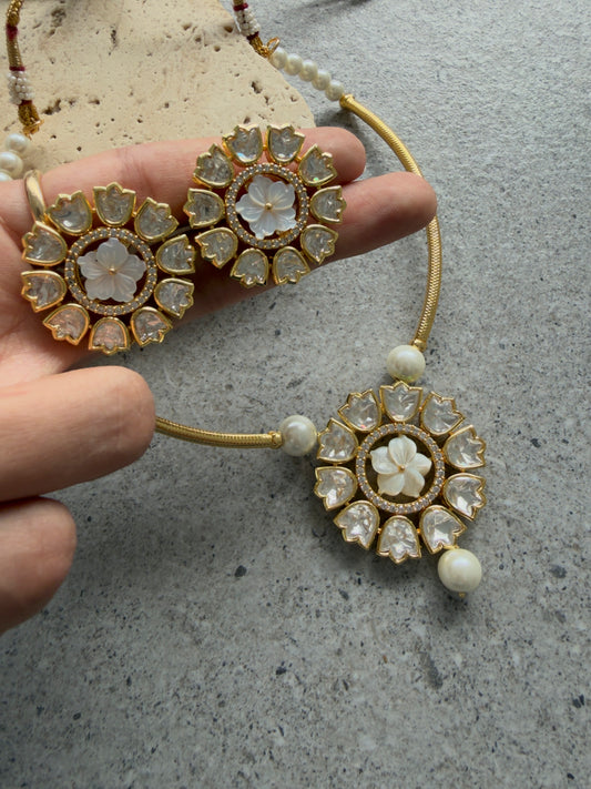 ASMI NECKLACE SET