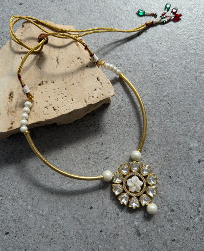 ASMI NECKLACE SET