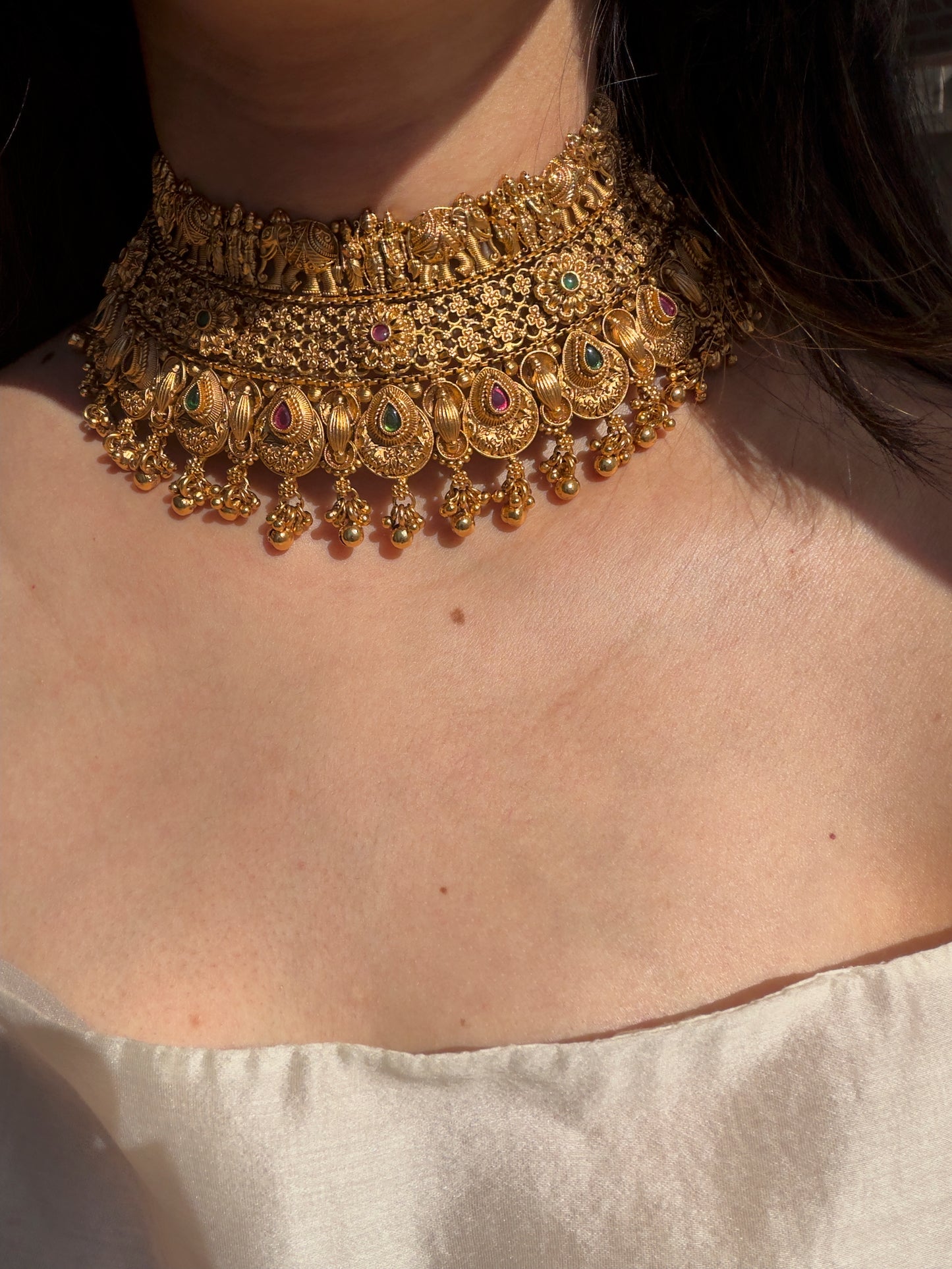 BASRA CHOKER SET