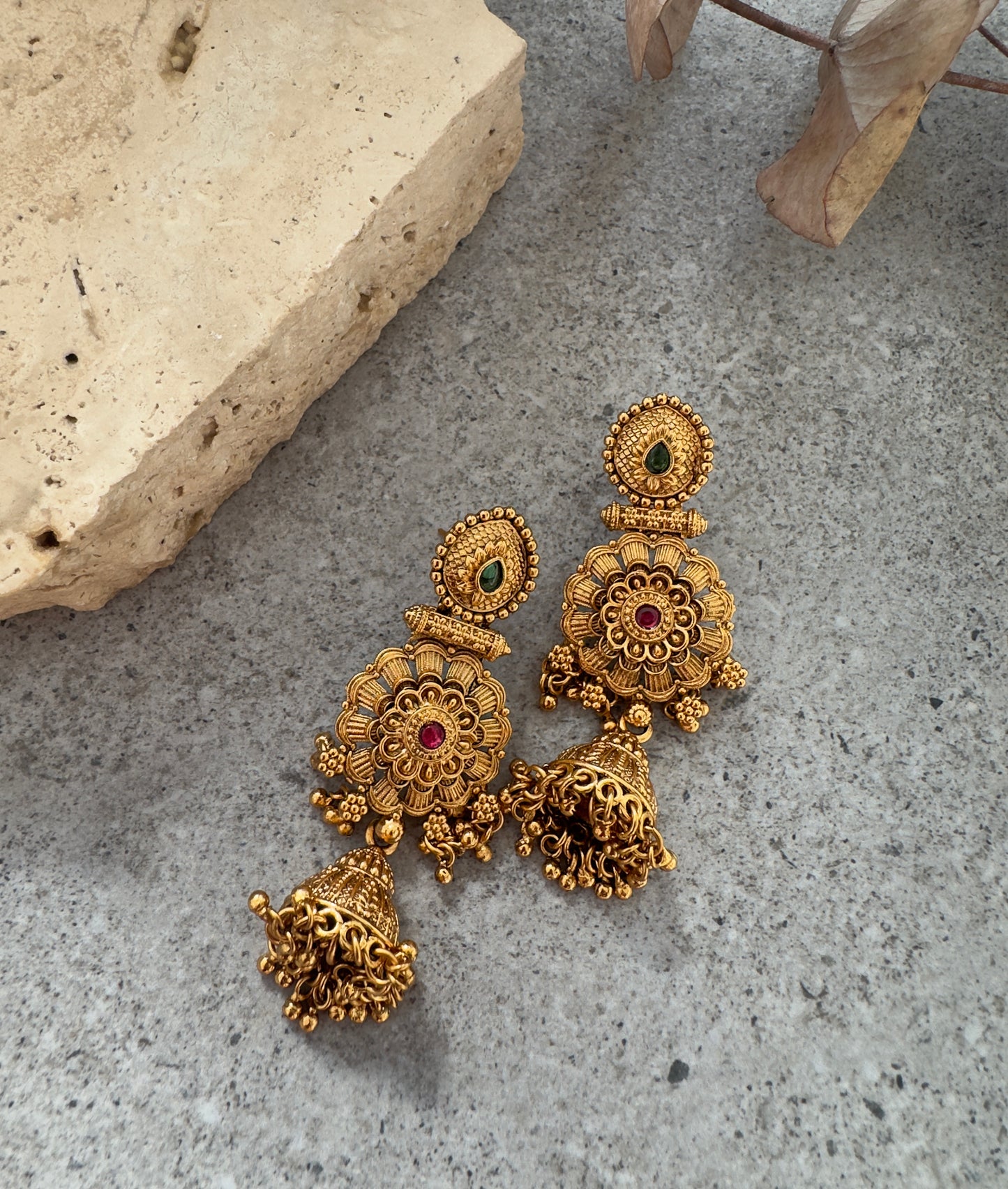 VIYA EARRINGS