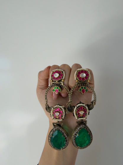 KATE EARRINGS
