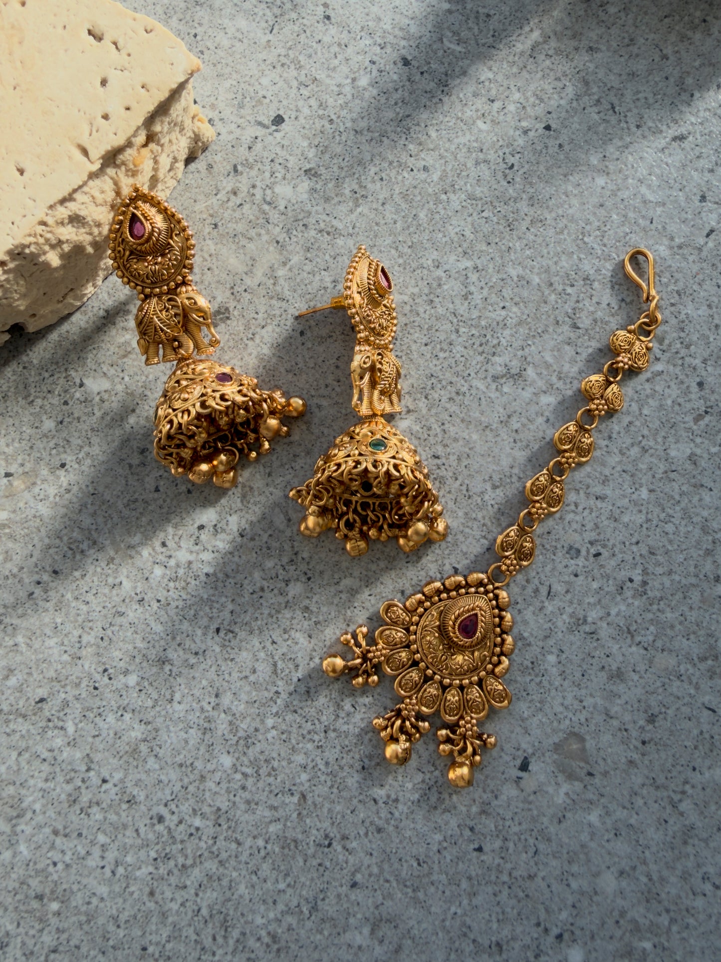 BASRA CHOKER SET