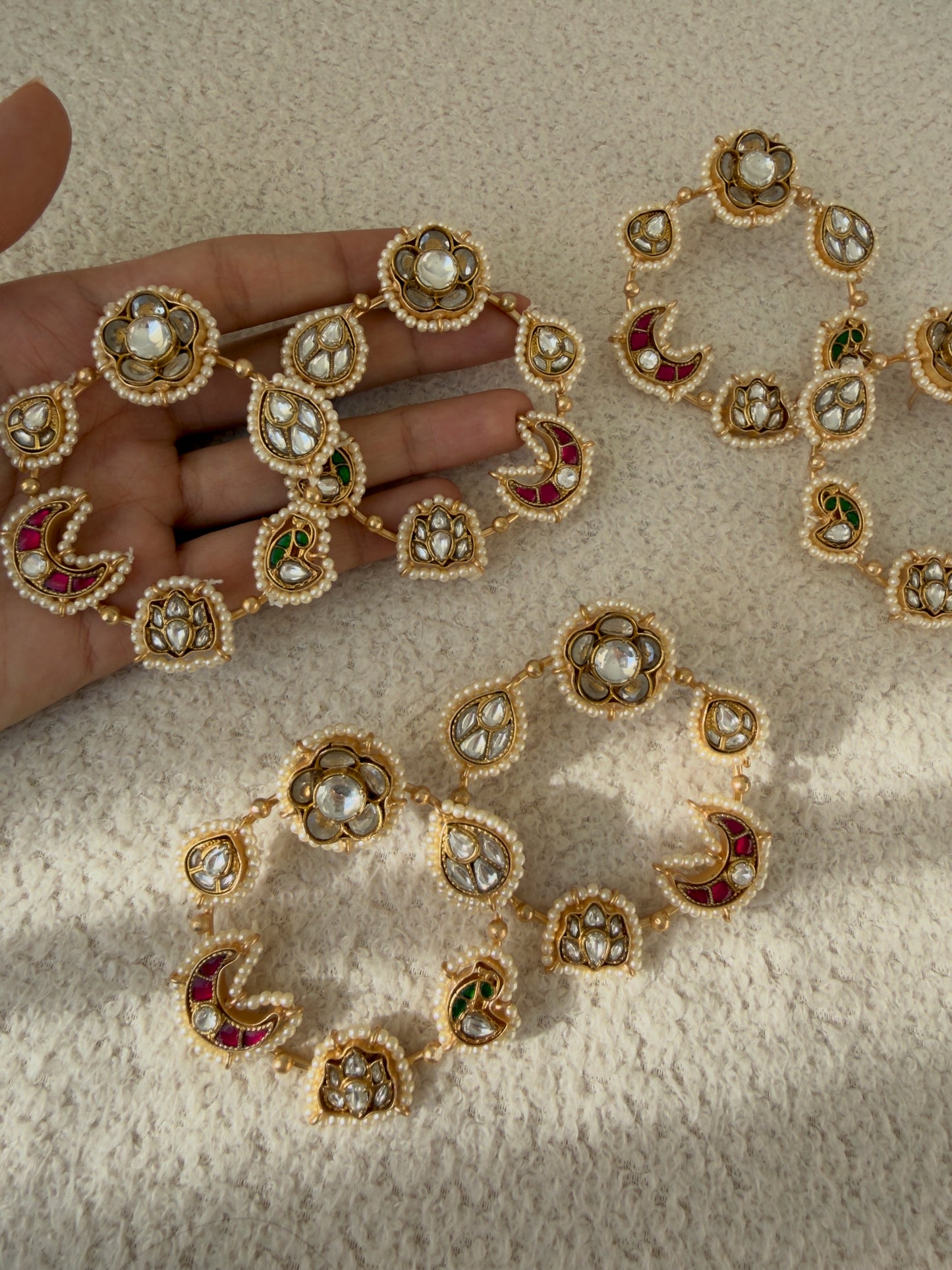 LIVIA BLOOM EARRINGS