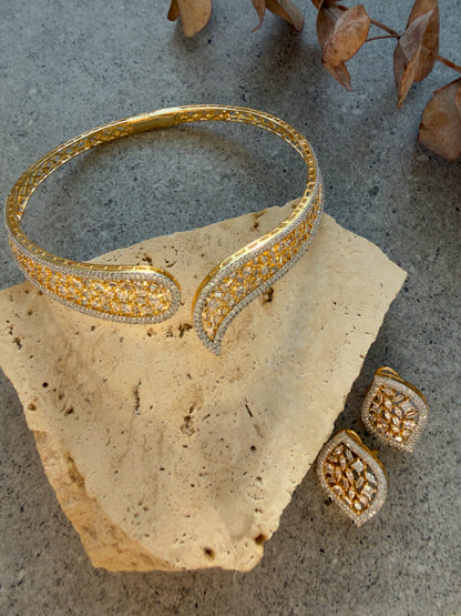 AYNA NECKLACE SET
