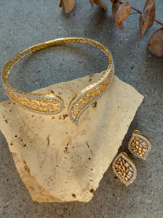 AYNA NECKLACE SET