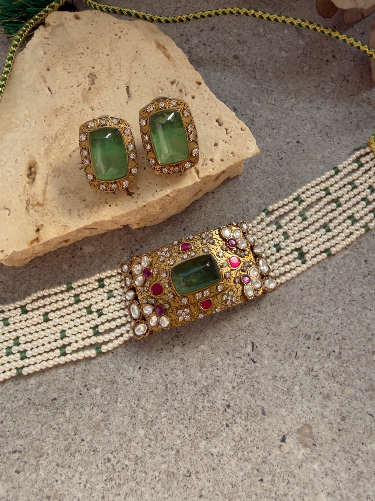 HAYSE CHOKER SET