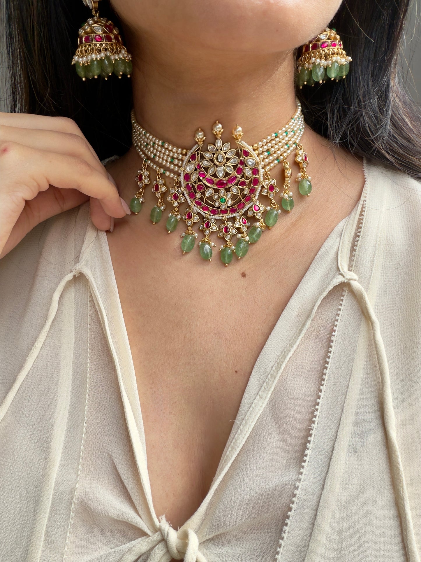 LEELA CHOKER SET