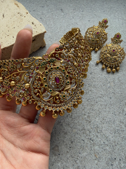 NARAA NECKLACE SET