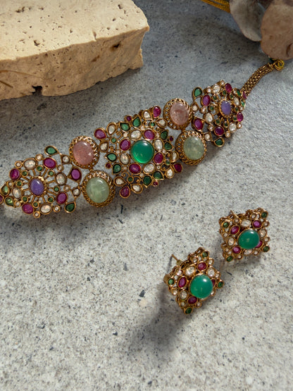 MAHNOOR CHOKER SET