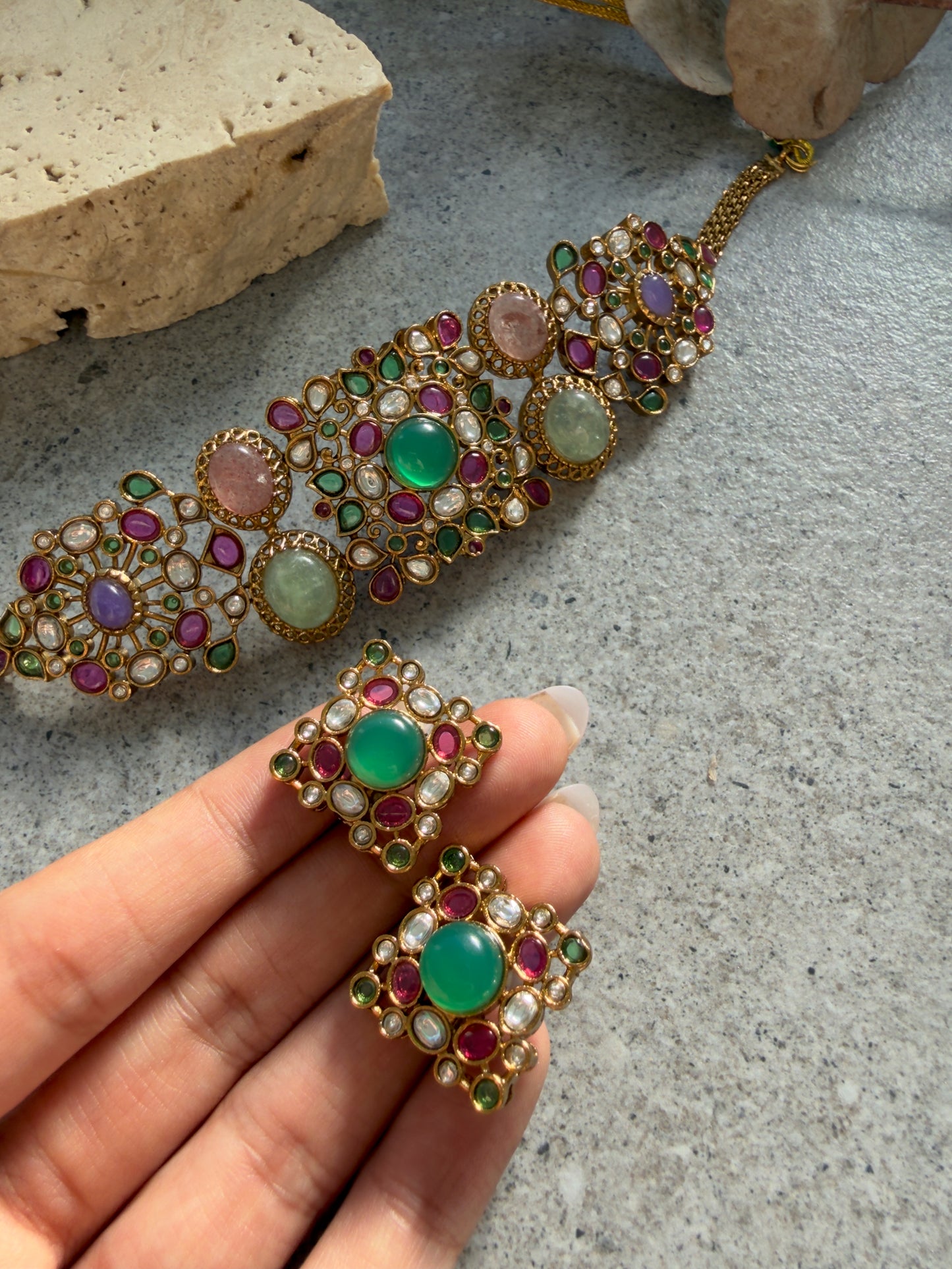 MAHNOOR CHOKER SET