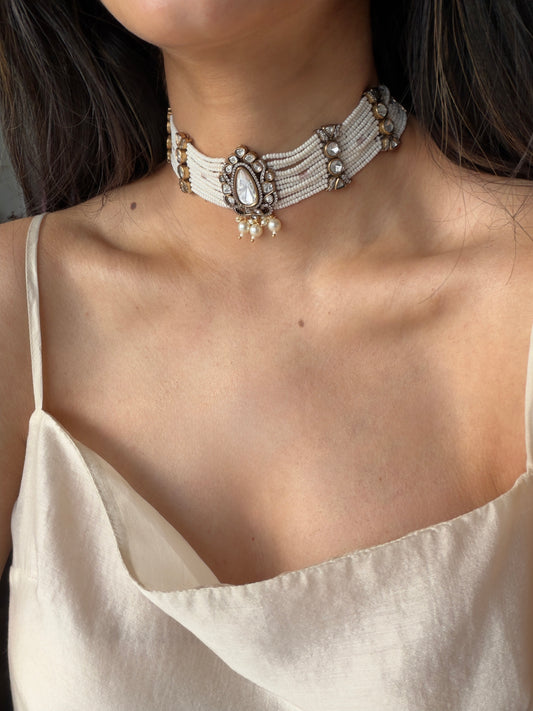 TIYA CHOKER SET