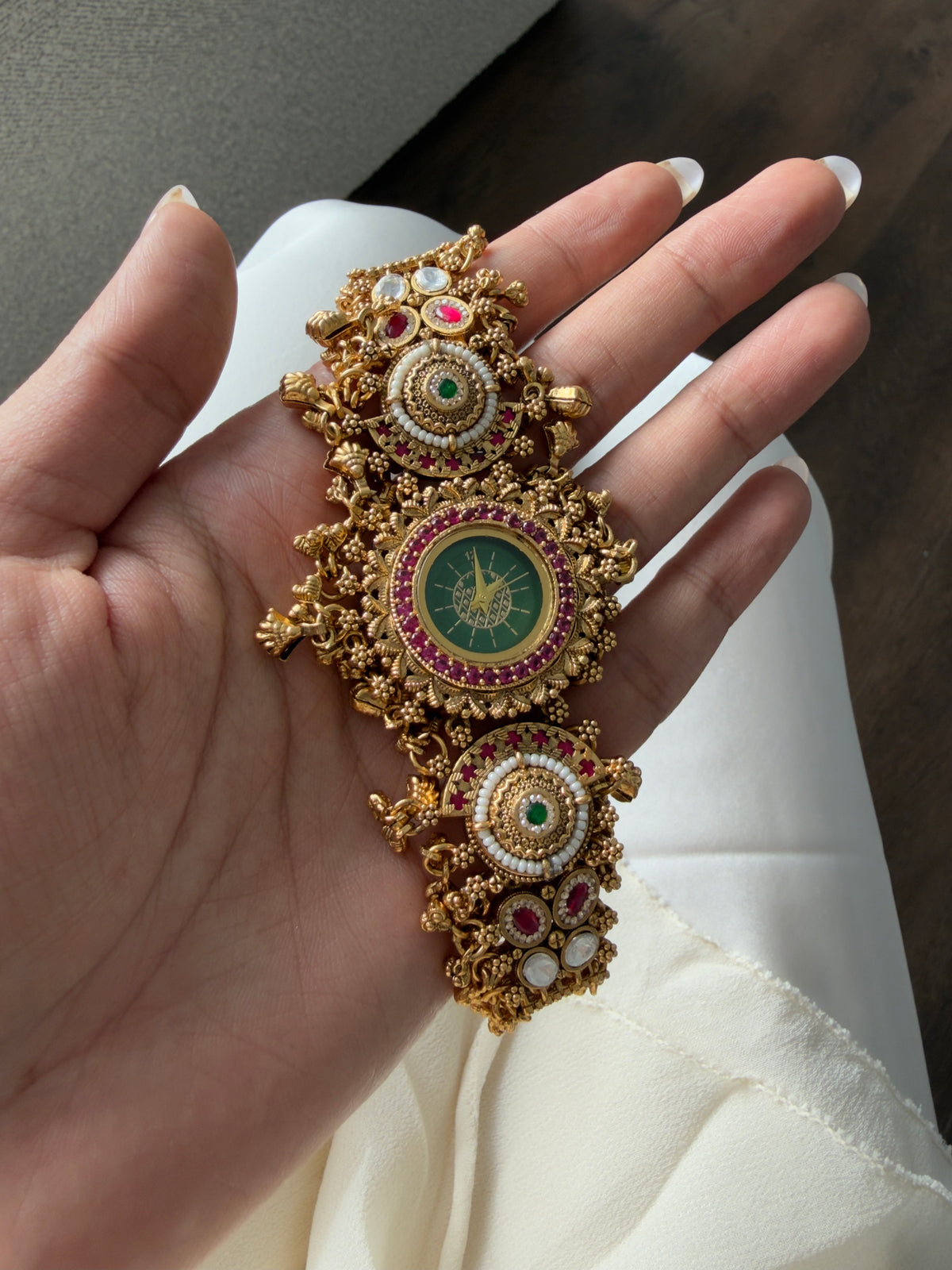 SAISHA BRACELET WATCH