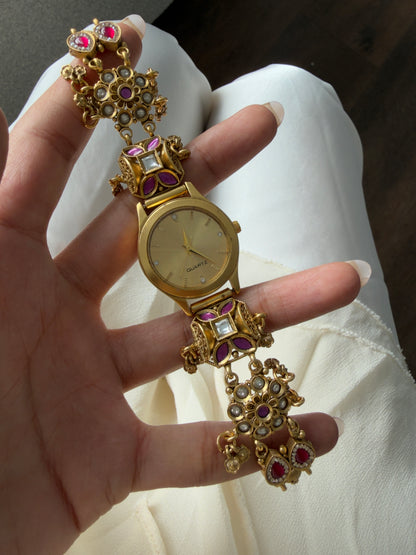 SWARA BRACELET WATCH