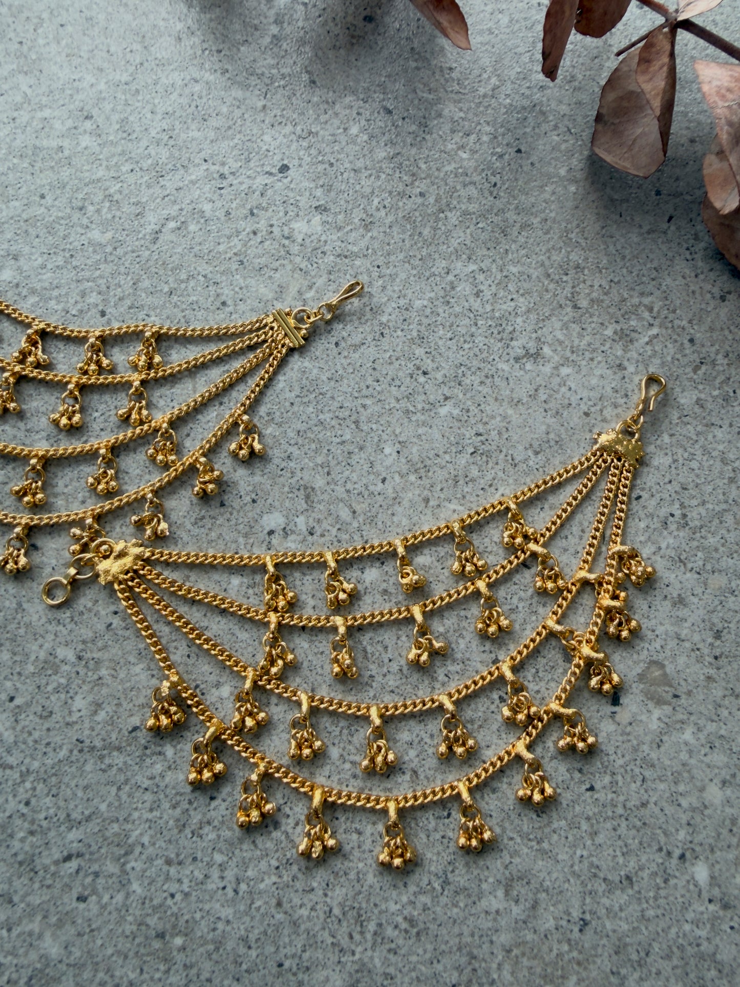LORI SARAHA EARCHAIN