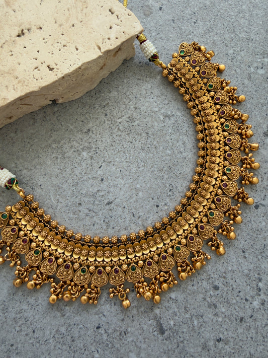 VEYA NECKLACE SET