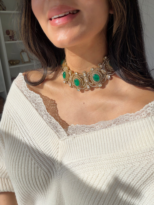 SARO NECKLACE SET