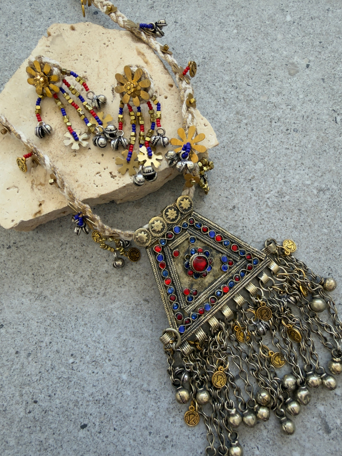VANNYA NECKLACE SET WITH EARRINGS