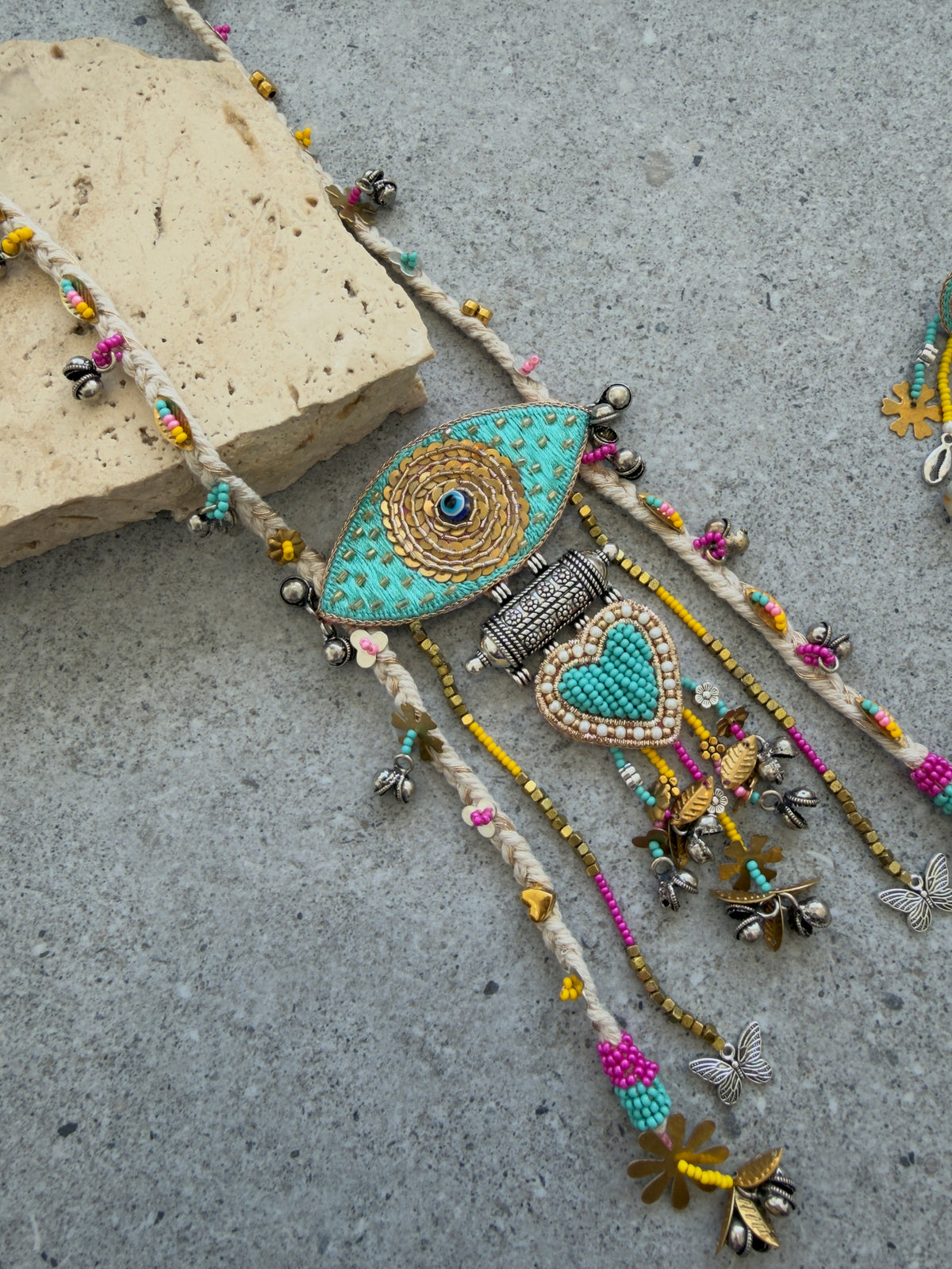 AURA EVIL EYE NECKLACE WITH EARRINGS