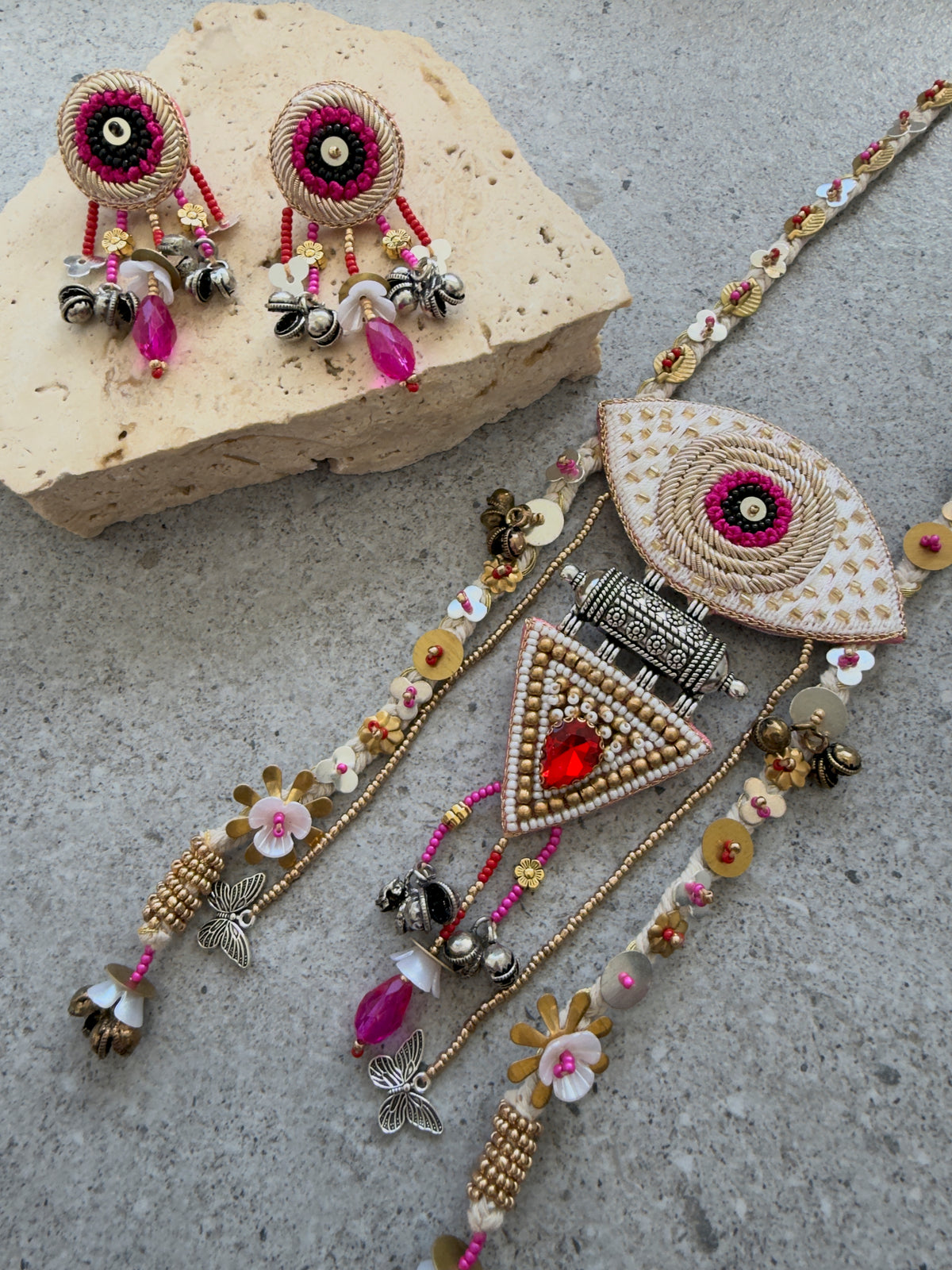 AELIRA EVIL EYE NECKLACE WITH EARRINGS