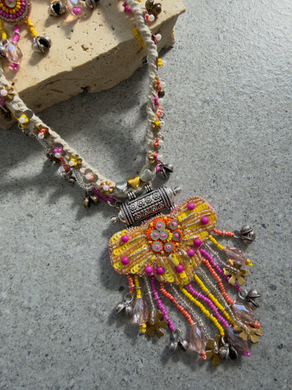AAMIRA NECKLACE SET WITH EARRINGS