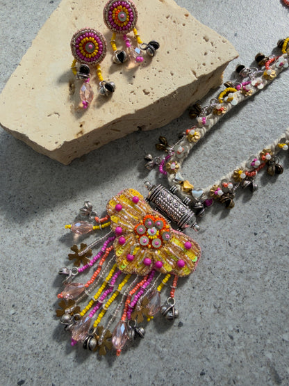 AAMIRA NECKLACE SET WITH EARRINGS