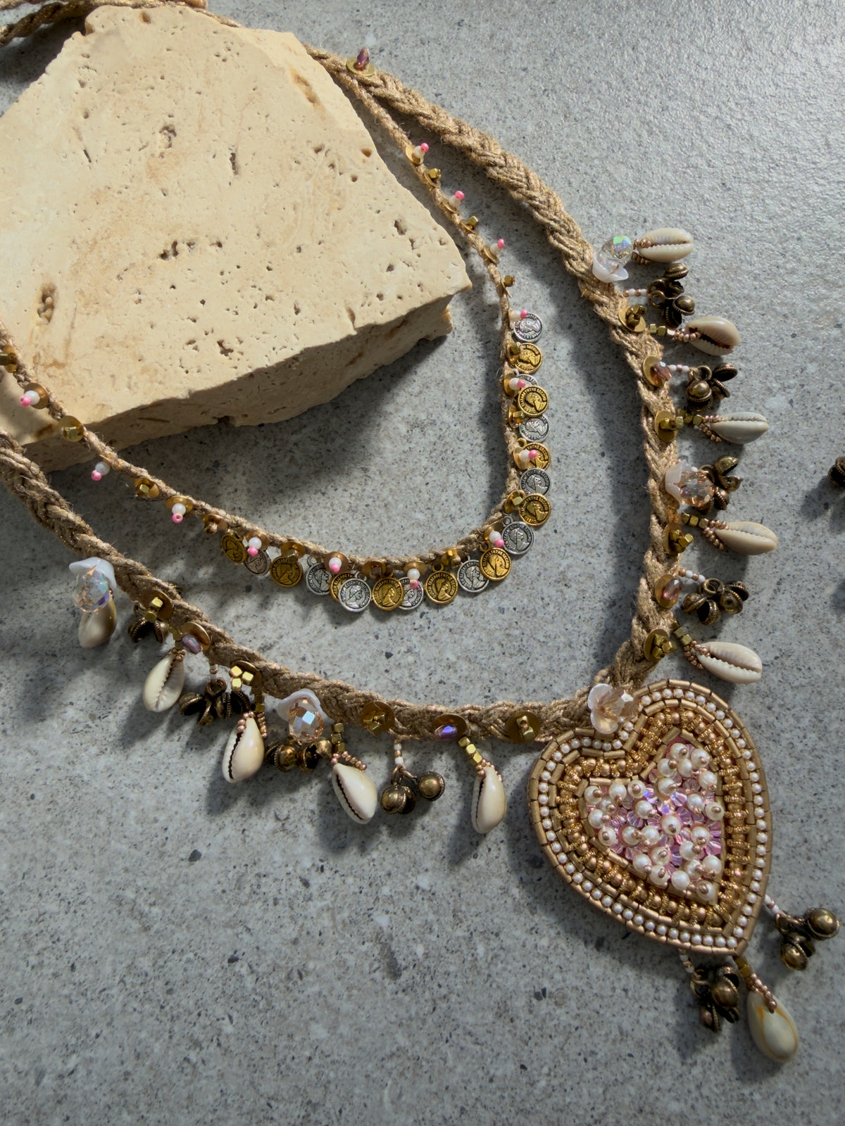 PRETTY LITTLE HEART NECKLACE WITH EARRINGS