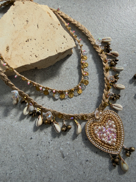 PRETTY LITTLE HEART NECKLACE WITH EARRINGS