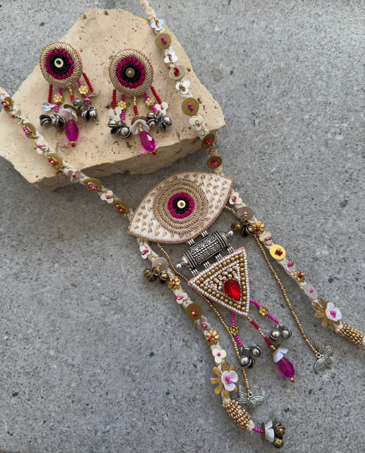 AELIRA EVIL EYE NECKLACE WITH EARRINGS