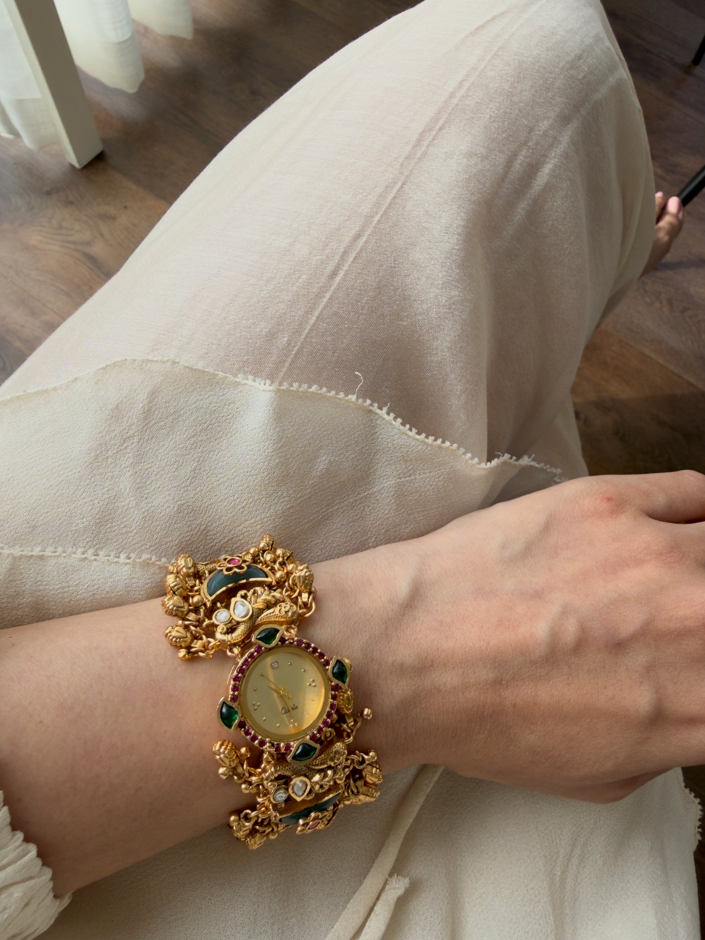 MARA BRACELET WATCH