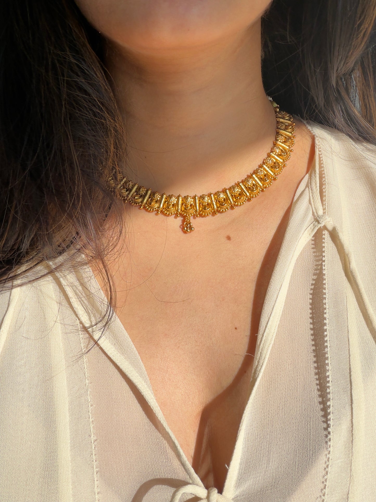 RIVASA NECKLACE SET