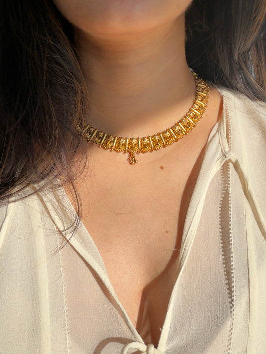 RIVASA NECKLACE SET