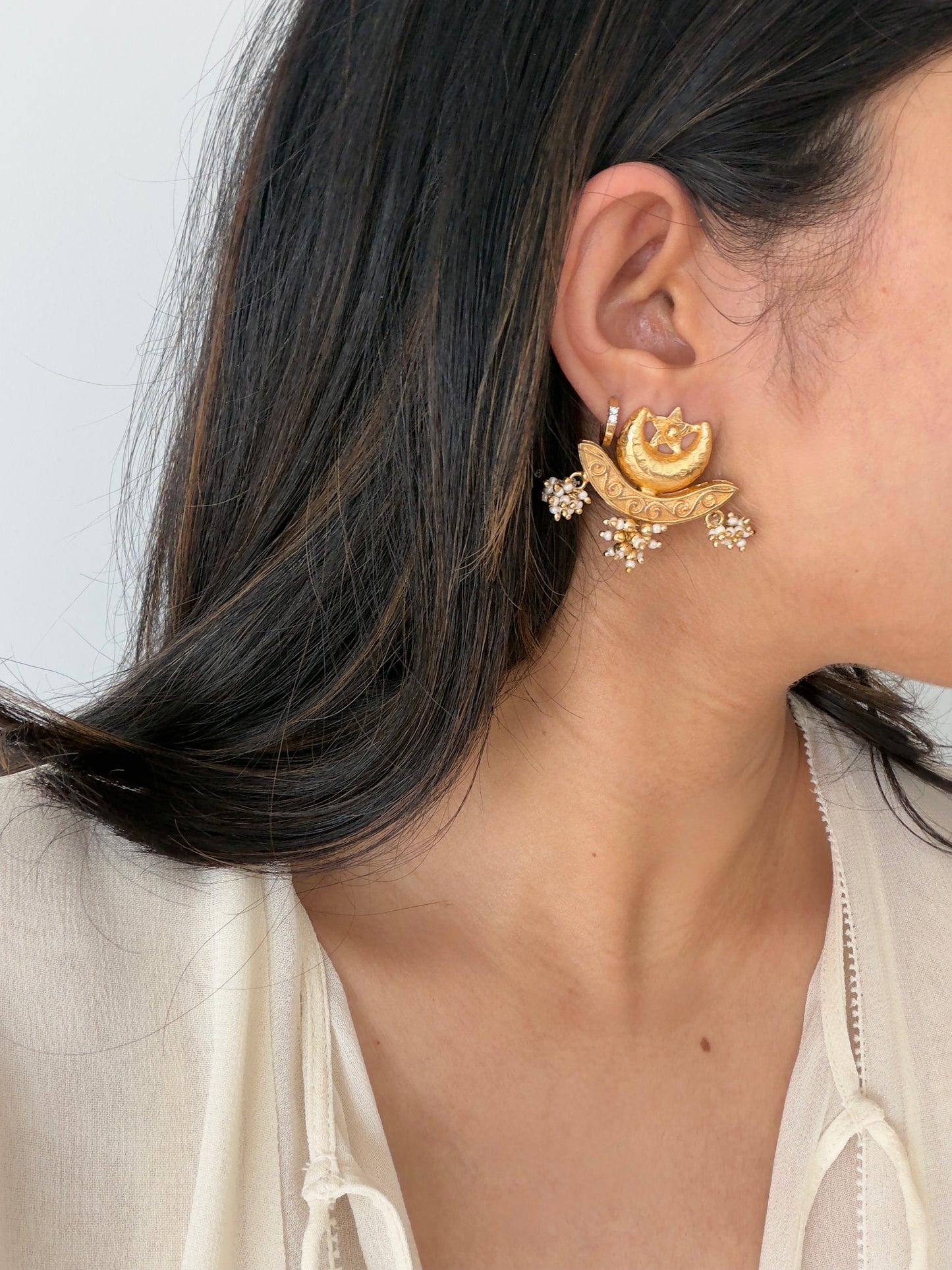 PARLA STUD EARRINGS
