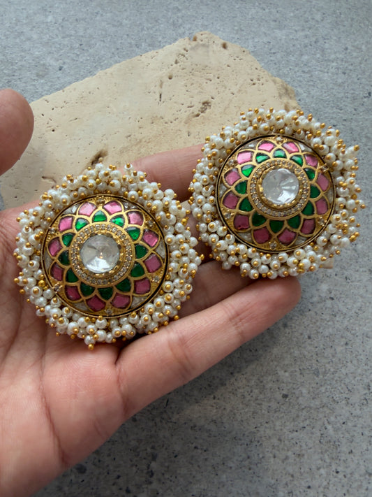 NAYRAA STUD EARRINGS